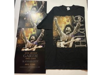 GARTH BROOKS, November 14, 2007 Concert Posters (3) And T-shirt. Size L.