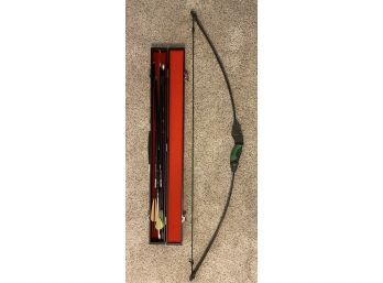 Classic Bow And Arrow Set, Collectible