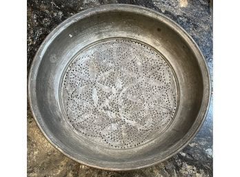 Old Rustic Copper Tone Colander Strainer.