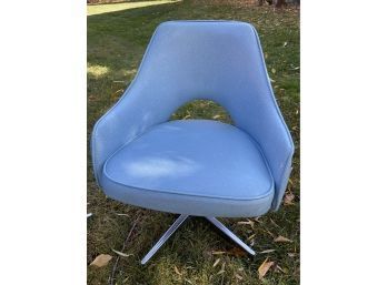 Mid Century Dinette Set Of Swivel Blue Chairs (3). Great Condition!
