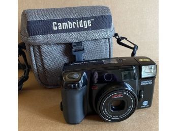 FREEDOM ZOOM 90 Film Camera With Cambridge Carrying Case