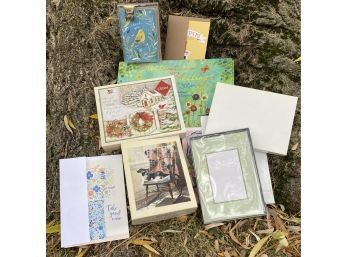 Bundle Of Stationary And Greeting Cards!