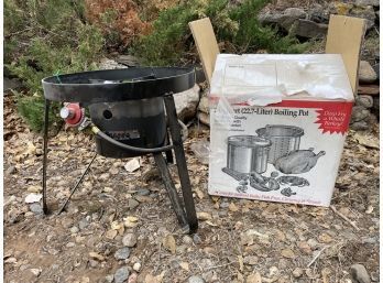 Brinkmann Outdoor Propane Stove And 24-quart Boiling Pot (new In Box!)