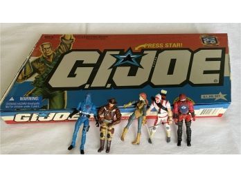 Vintage Hasbro G.I. JOE Action Figures! 5 Loose Figures With Original G.I. JOE Box