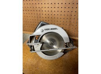 Black And Decker 7 1/4 Circular Saw .