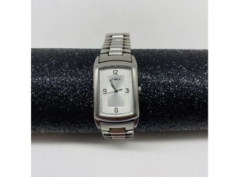 TIMEX Mens Silver Wristwatch. May Need Repairs.