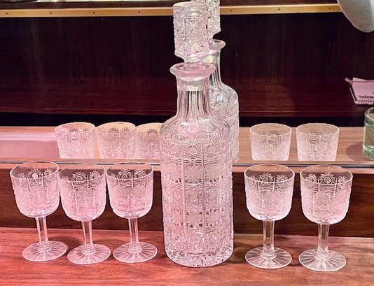 Finely Cut Crystal Decanter With 5 Goblets - 13.25'T