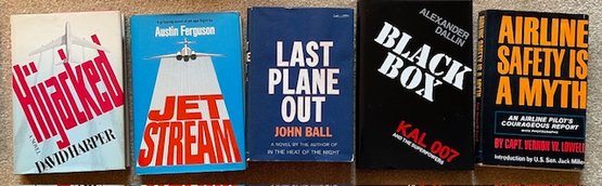 Lot/4 Vintage HB Aircraft Books - Hijacked, Jet Stream, Last Plane Out, Black Box, Airline Safety Is A Myth