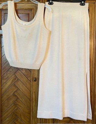 St John 2-Piece Ivory Knit Set - Sleeveless Camisole Size S  And Long Skirt Size 4 - As Is