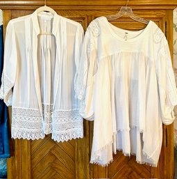 Lot/2 White Tops - Free People XS Oversized  And No Label With Lace Hem Size L