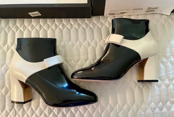 Gucci Regent - Black Leather And Ivory Bow Ankle Boots W/box - Brand New Never Worn - Size 6.5