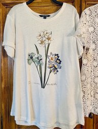 Lot/2 Tops - Ralph Lauren Floral Tee Size L And Alfani Sheer Top Size M