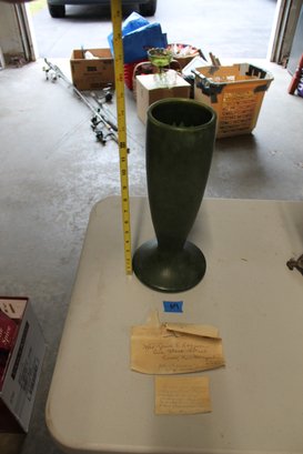 69    1919 Keene Nh Pottery Large Vase