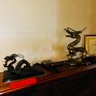 007 - MISC DECOR LOT INCLUDES DRAGONS, CLOCK AND MORE