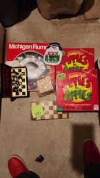 7 Games  - Lot 391