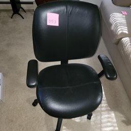 053 - Desk Chair