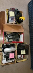 042 - LOT OF HOUSE PHONES AND MORE