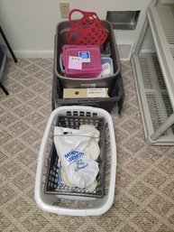 172 - BINS AND OTHER STORAGE ITEMS