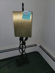 139 - TABLE LAMP
