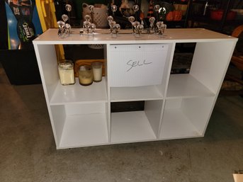 156 - CUBBIE SHELF