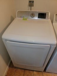 158 - SAMSUNG DRYER - HAS A BROKEN PLASTIC PIECE - WORKS GREAT - SEE PICTURE