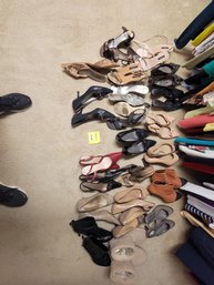 118 - Lot Women Shoes Size 8 & 8 12