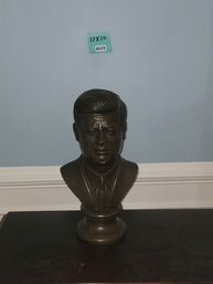 177 - JOHN F KENNEDY STATUE