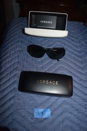 24 Vesace Glasses With Case