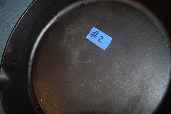 Cast Iron Spouted Pan