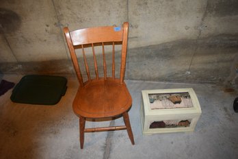 89  Antique Chair With Accent Box