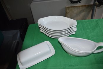 016   WHITE WARE