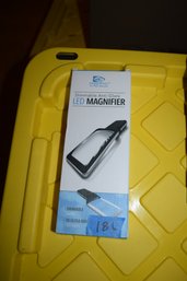 186  NEW MAGNIFIER