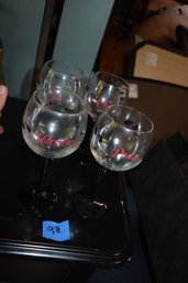 98  SET 4 WINE GLASSES