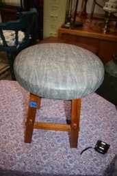 80  Beautiful Stool