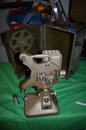 76  PROJECTOR UNTESTED