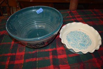 247 LARGE POTTERY BOWL  PIE PLATE