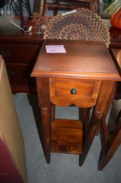 167 Accent Table