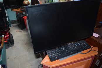 169 Dell Monitor (25) With Computer , Keyboard And Mouse