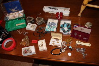 227    JEWELRY COSTUME AND STERLING LOT