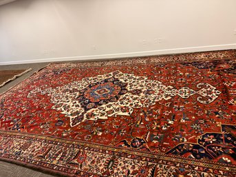 381 - BAKHTIARI ORIENTAL RUG 13FT3 X 23FT 4