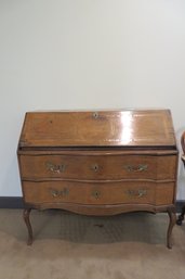 122 - VINTAGE SECRETARY DESK