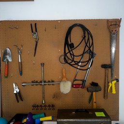 155 - TOOLBOX WITH TOOLS AND MISC TOOLS