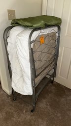 112 - PULLOUT BED