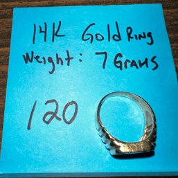 120 - 14K GOLD RING