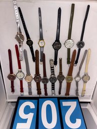 Lot 205 -VARIOUS WOMEN'S WATCHES