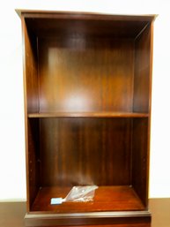 063 - SHELVING UNIT