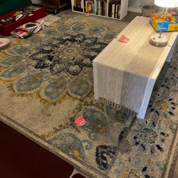 033 - AREA RUG ONLY