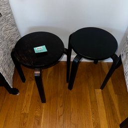115 -  2 ACCENT ROUND TABLES