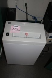 156 ~ COMMERCIAL GRADE SHREDDER