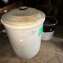 024 - LARGE CROCK WITH COVER - (Attic)